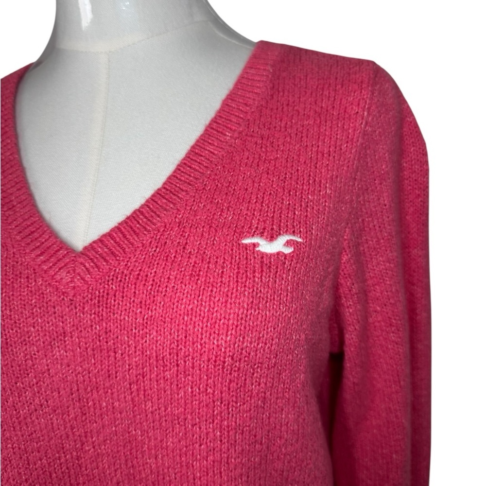 Hollister Bright Pink V-Neck Sweater - Picture 2 of 3